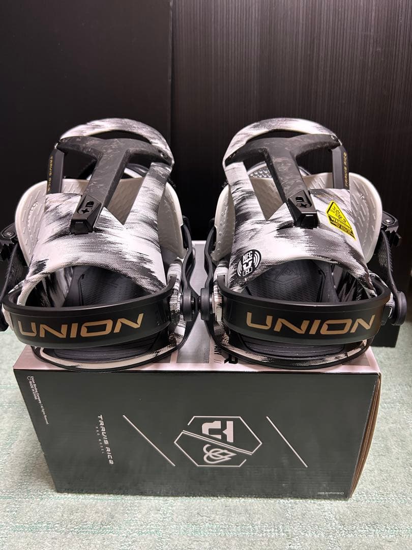 使用1回のみ UNION FALCOR HAZE ビンディング Mサイズ