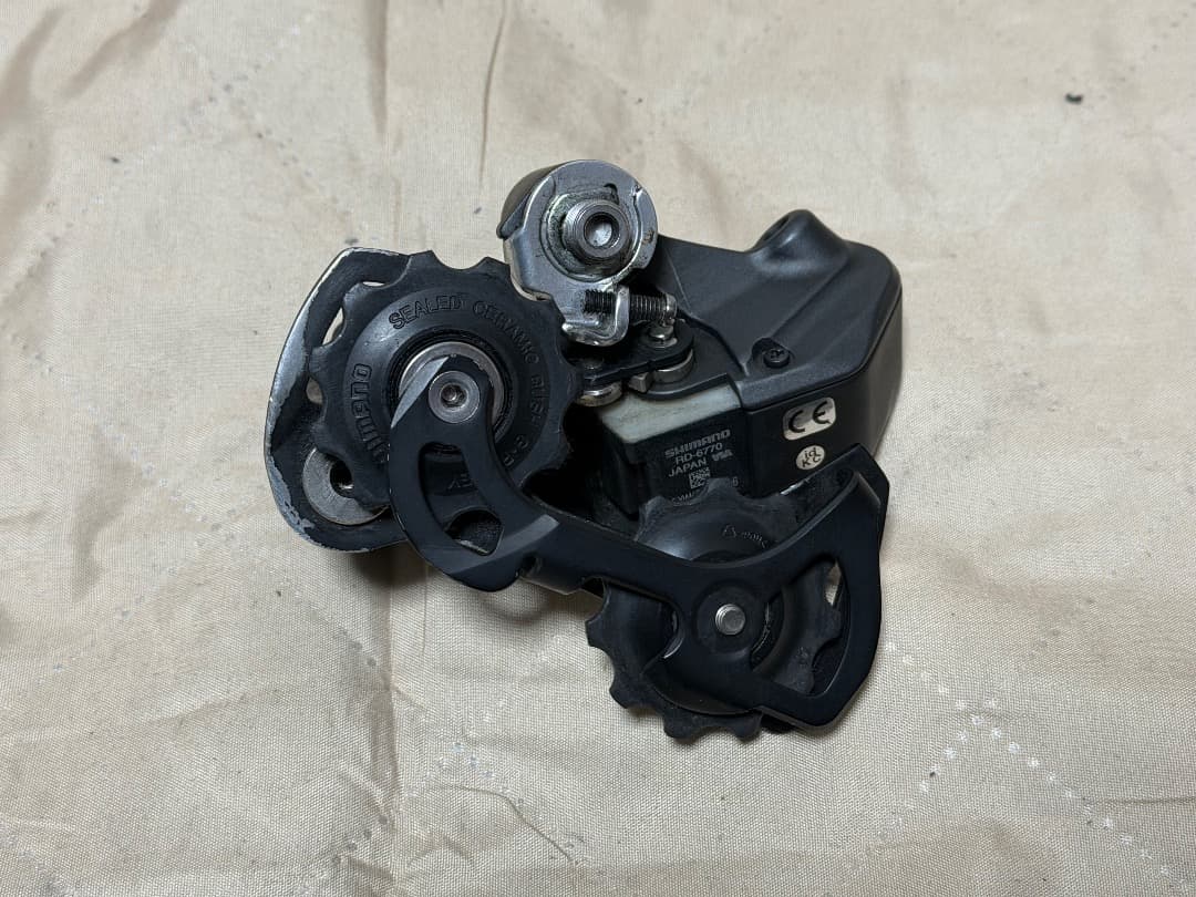 Shimano Ultegra 6770 Di2 コンポーネントセット