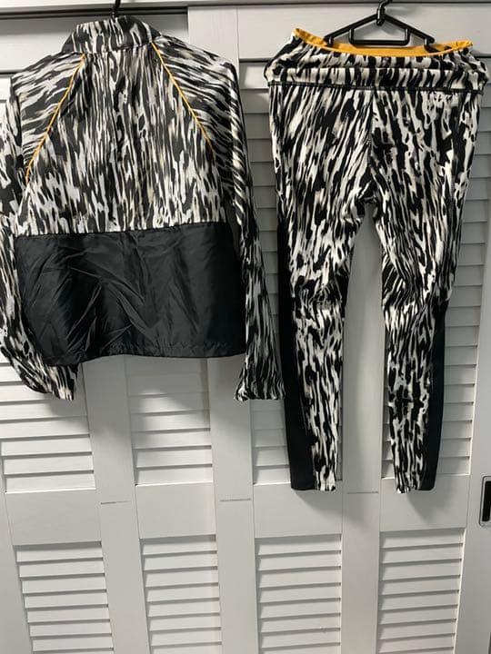 新品❗️タッグ付き❗️ニューバランス スポーツウエア上下セット❗️Mサイズ