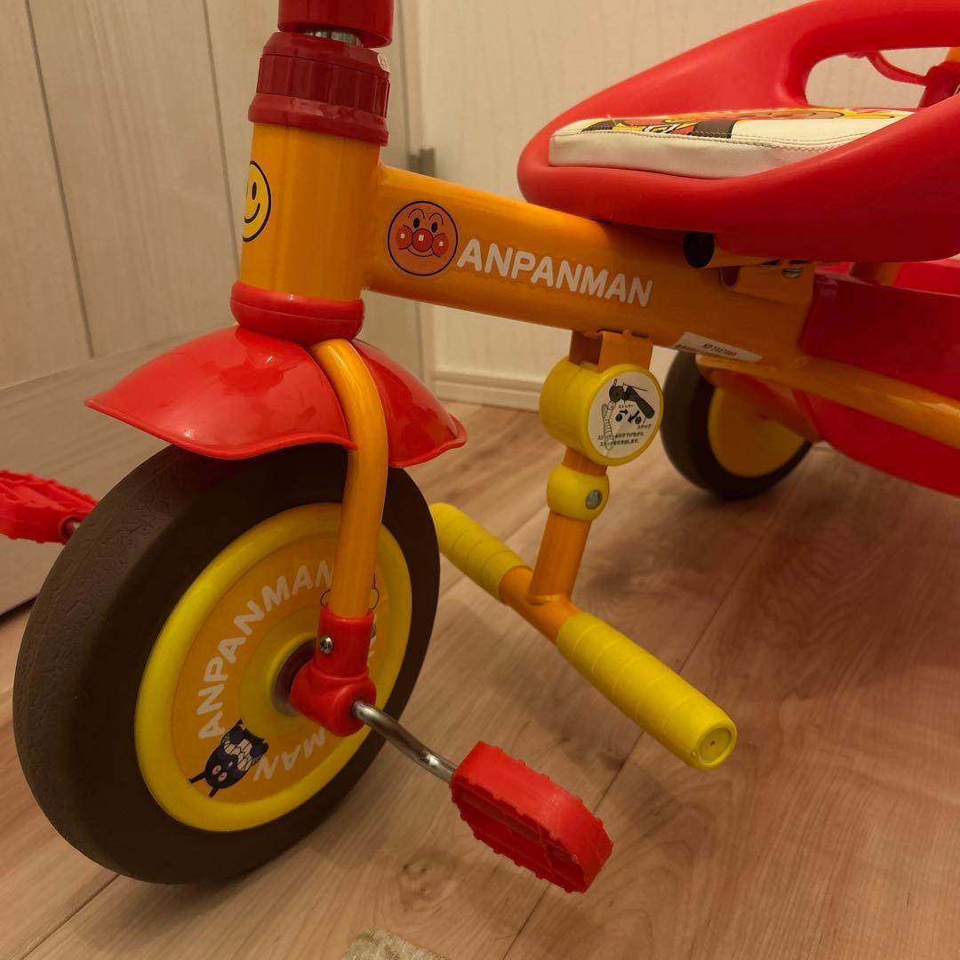 【美品】それいけ！アンパンマン ME 三輪車 押し棒付き　⚠️早い者勝ち⚠️
