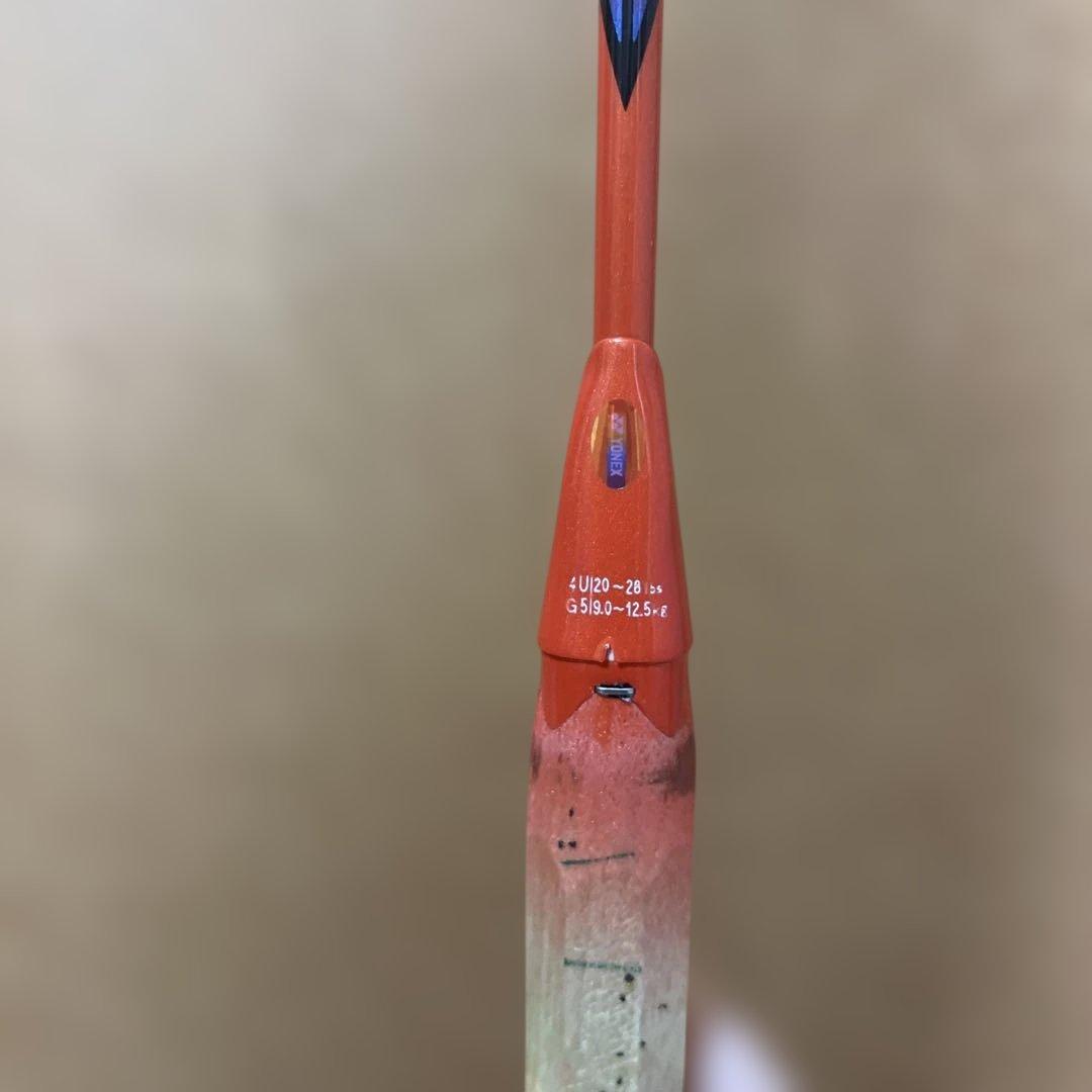 バドミントン【ジャンク品】アストロクス77Pro ヨネックス　4UG5