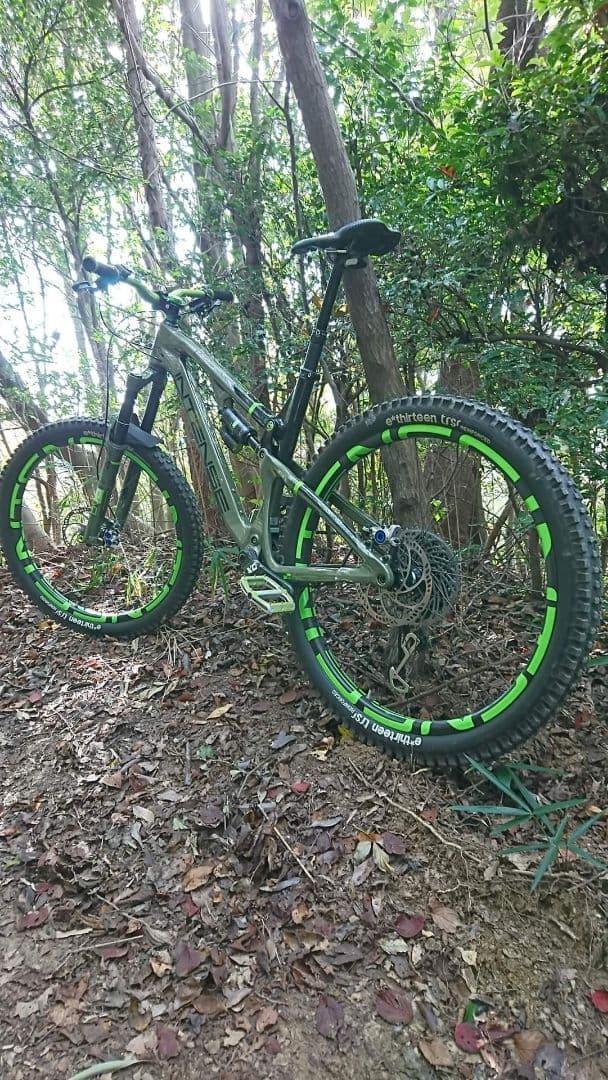 ★NTENSE&DVOコラボ27.5　フルカーボン世界限定100台！