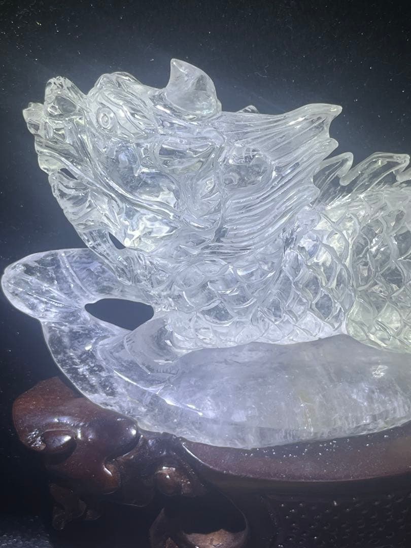 水晶　天然石　彫刻　彫り物　風水　クリスタル　縁起　置物　麒麟