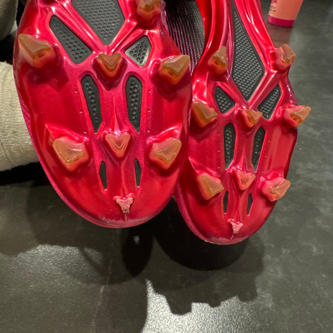 最終値下げ　adidas ピンク サッカーシューズ　25cm FG