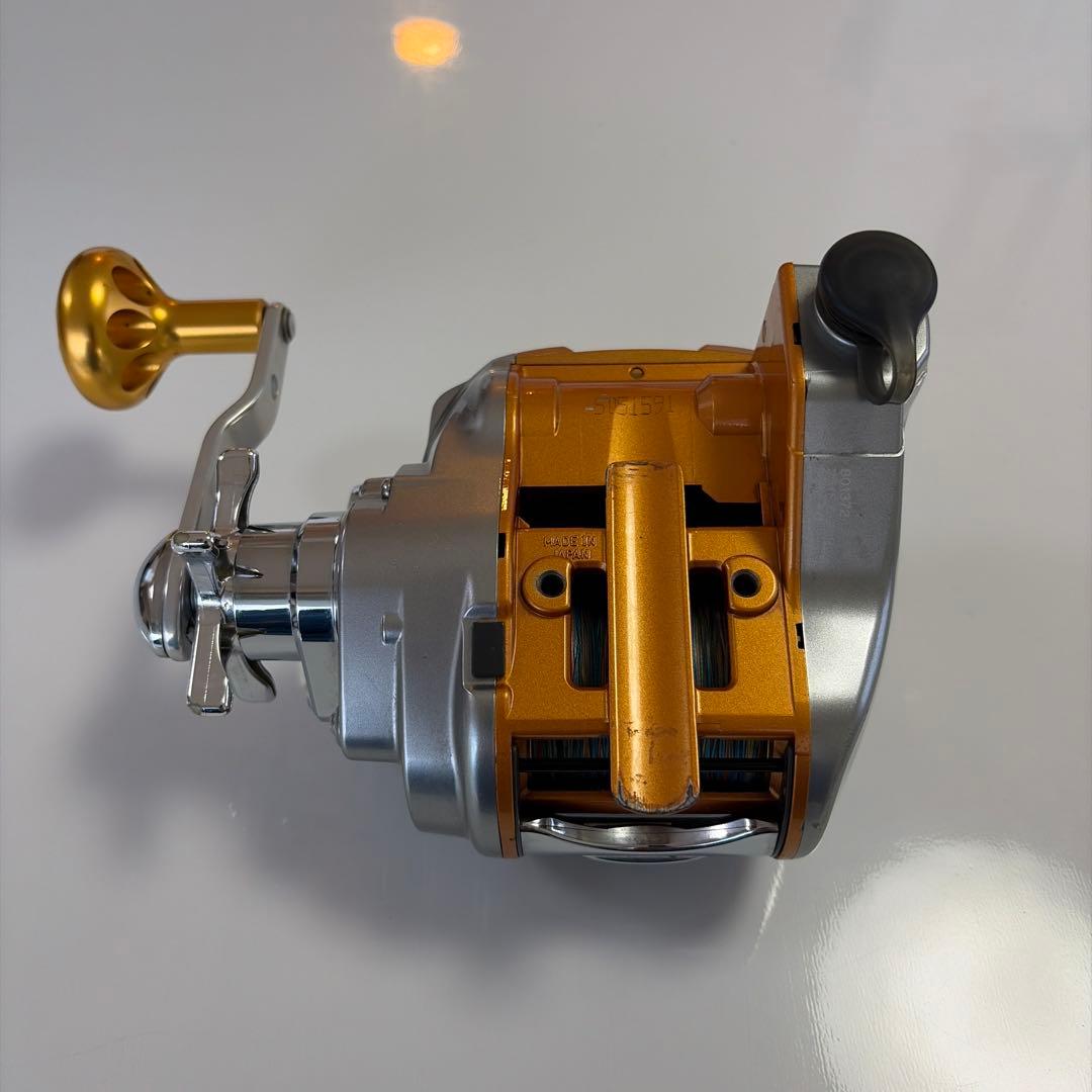 Daiwa MEGATWIN 電動リール