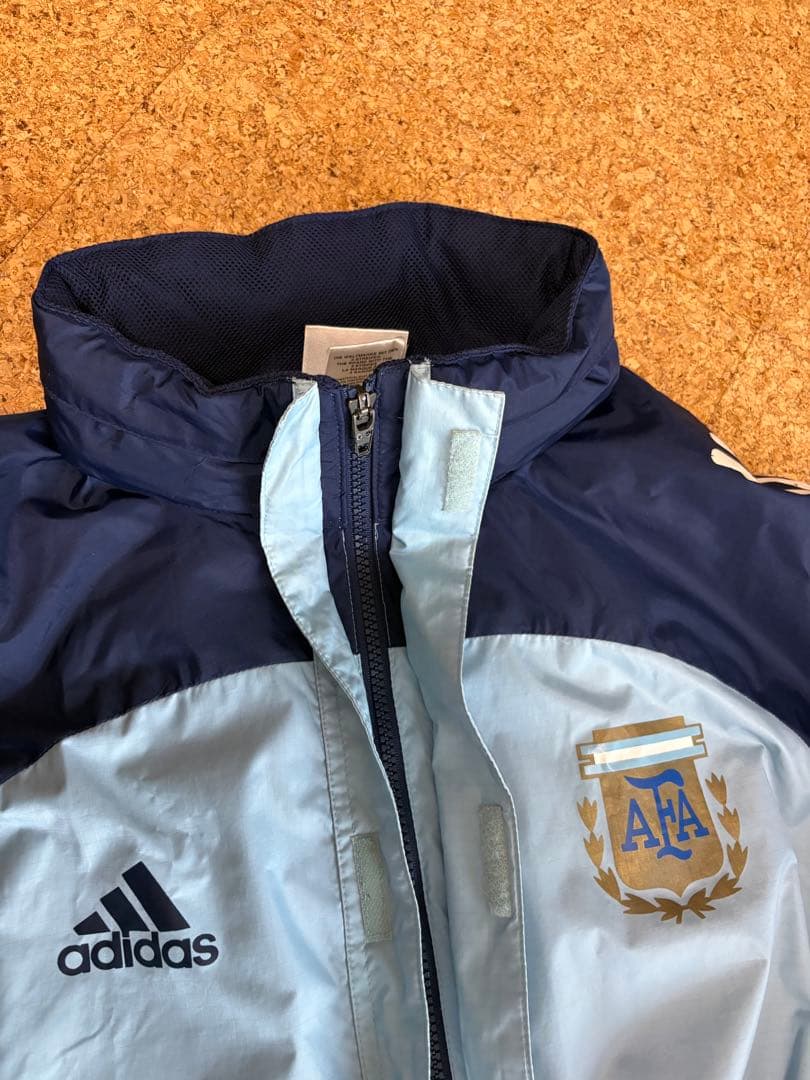 adidas アルゼンチン代表 ナイロンジャケットLサイズ