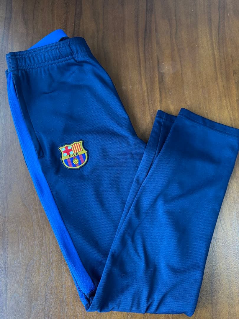 FCバルセロナ　ウェア上(L)下(M)