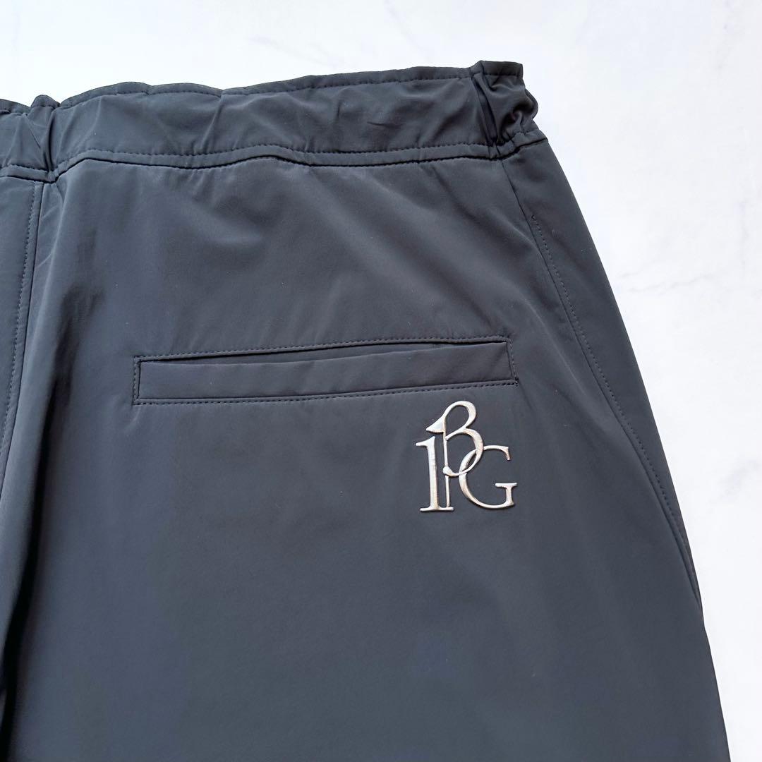 極美品✨1PIU1UGUALE3 GOLF セットアップ スニード 黒 Ⅶ／Ⅵ