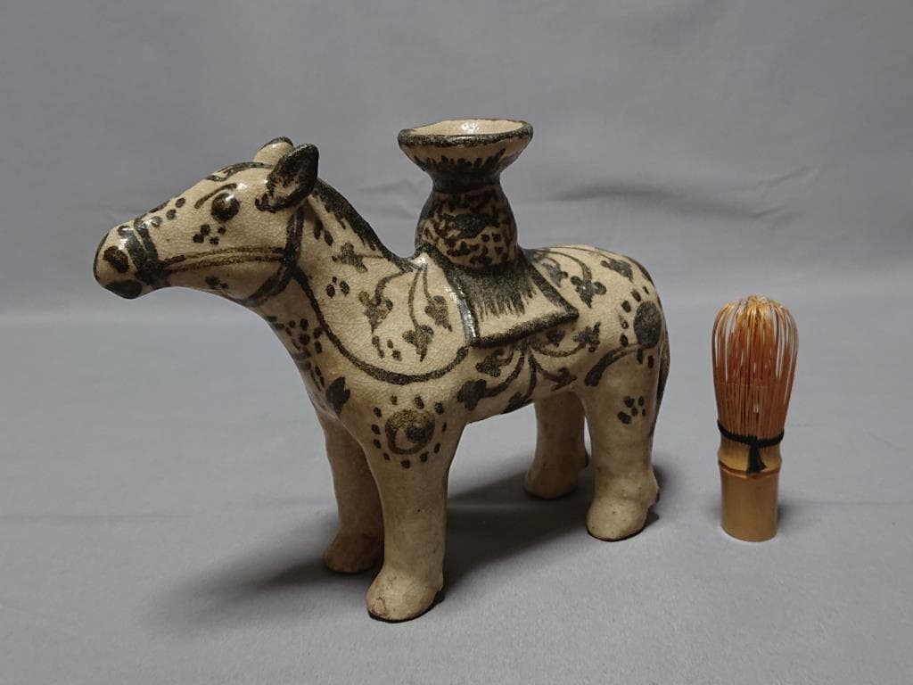 コレクター収集　タイ　カロン窯　鉄絵馬型灯火器　15～16世紀