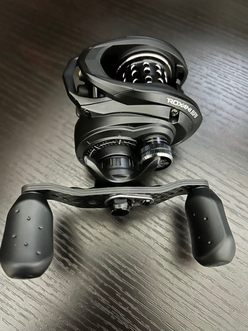 【超美品】Abu Garcia ROXANI BF8-L ベイトリール左ハンドル
