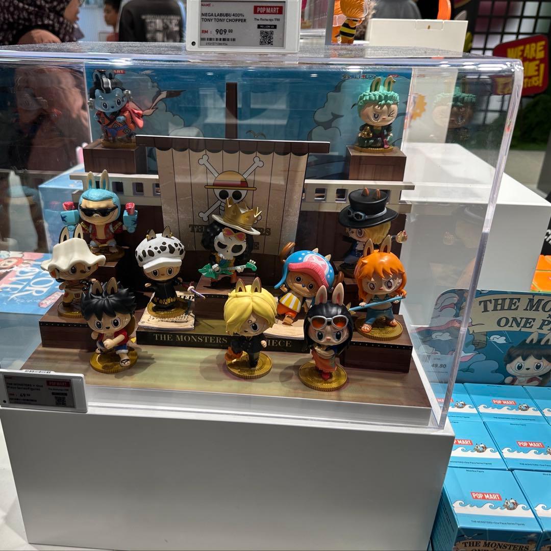 未開封POPMART❤️ラブブTHEMONSTERS xONEPIECEワンピース