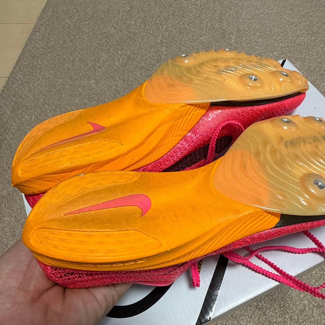Nike スパイク　エアズームヴィクトリー