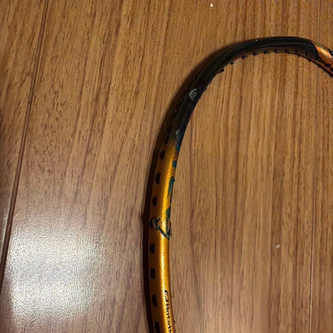 バドミントンラケット　アストロクス88Dプロ　ジャンク品