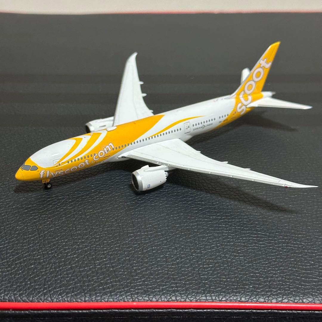 航空機・ヘリコプター Phoenix 1/400 Scoot B787-8