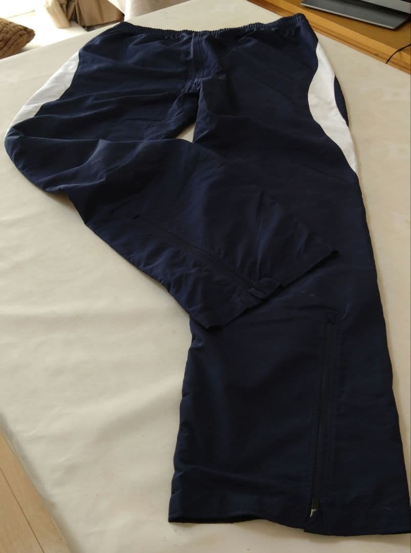 [Z21] UNDERARMOUR ジャージXL　MEN濃紺ストライプ　スポーツ