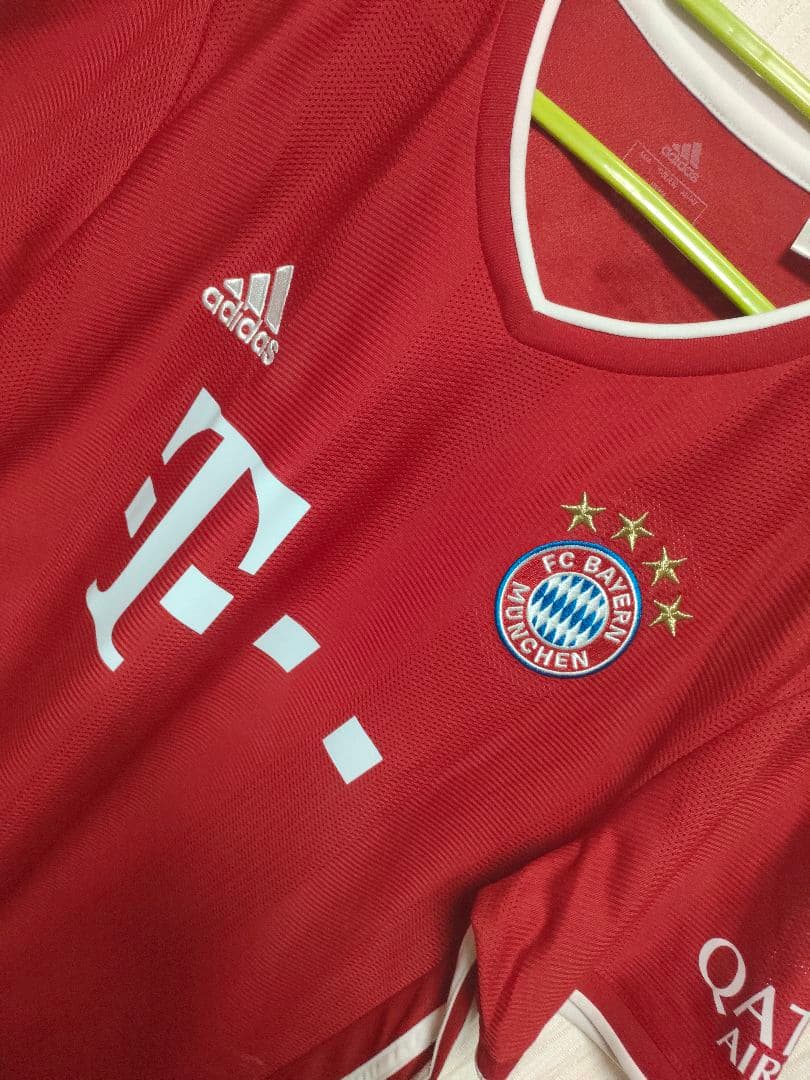 FCバイエルン・ミュンヘン 2020-2021 ホームユニフォーム