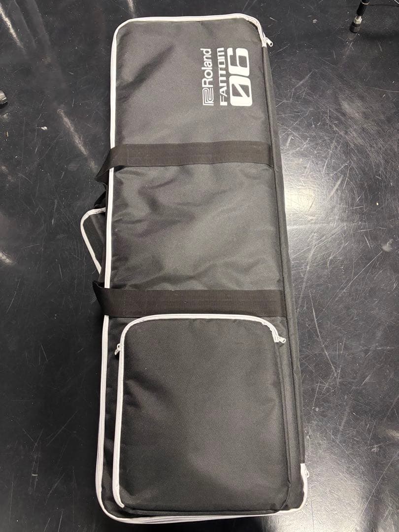 Roland Phantom 06 専用ケース付き