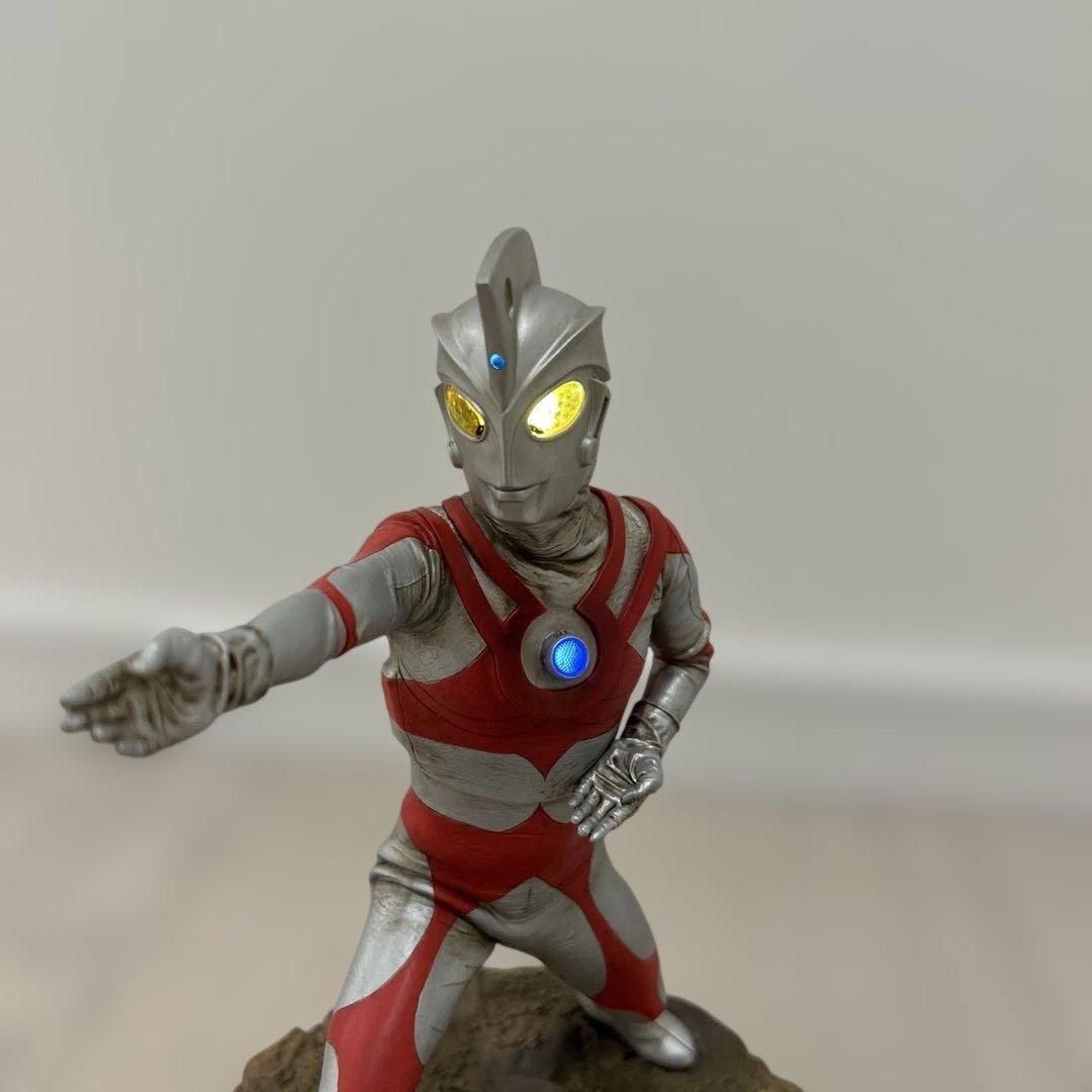 ウルトラマンエース　スタチュー　ウルトラスラッシュ　ウルトラマンA