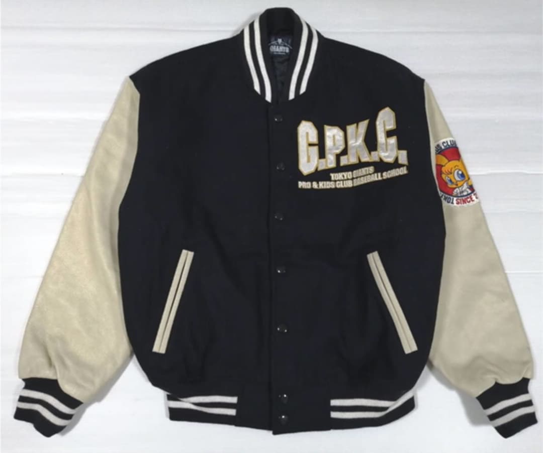 ジャイアンツ 巨人軍 プロ＆キッズ ベースボール スクール スタッフ用 入手困難