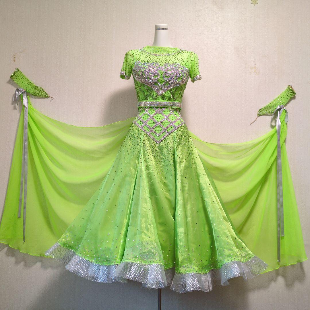 タカダンス　社交ダンスドレス 　ライトグリーン 美品