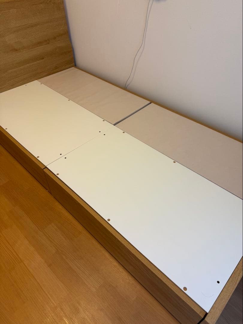 ニトリ　収納付きシングルベッドフレーム　一人暮らし家具