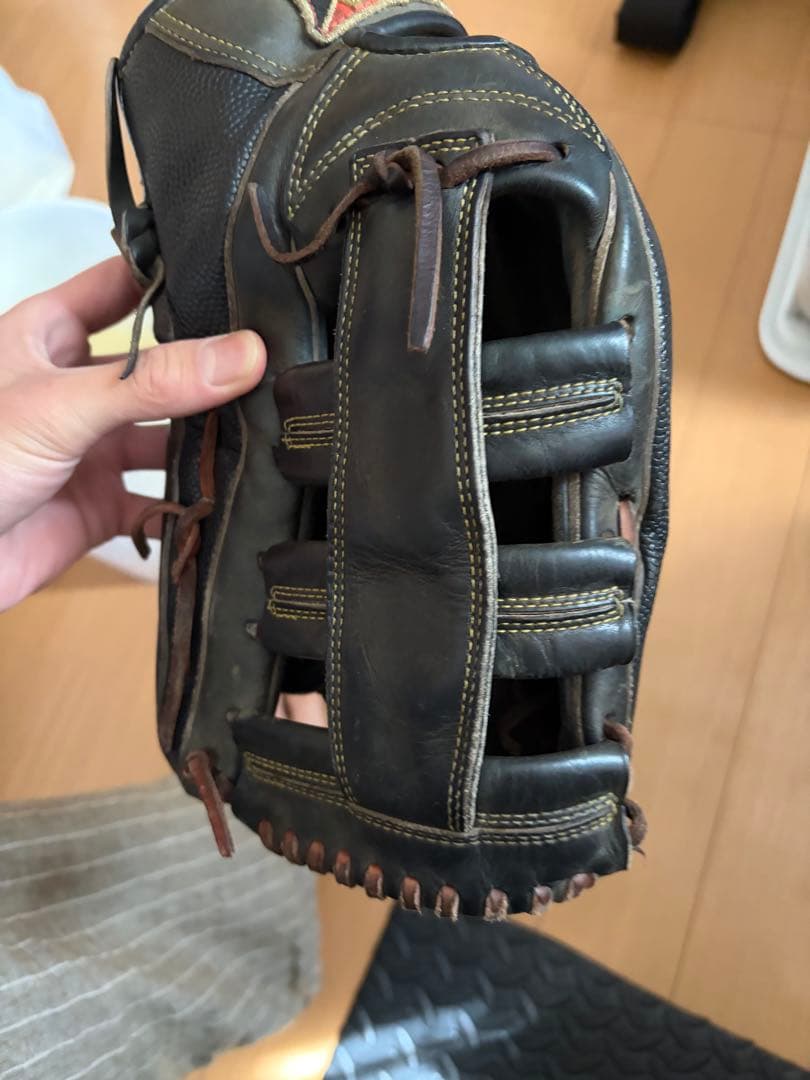 Wilson 硬式グローブ 黒 レザー