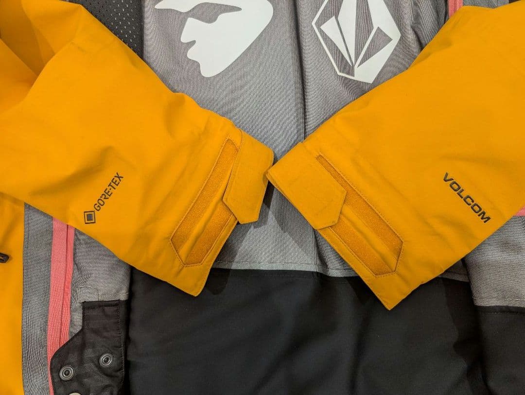 VOLCOM GUIDE 3L GORE-TEX ゴールド サイズL