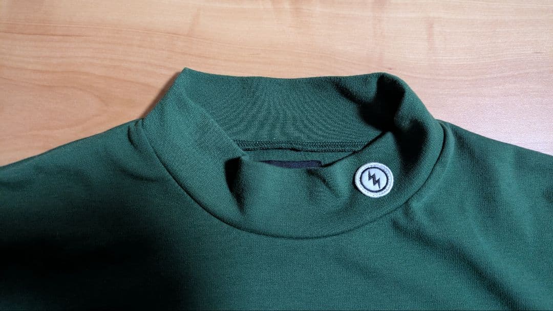 BEAMS GOLF×Electric GOLFモックネックシャツ