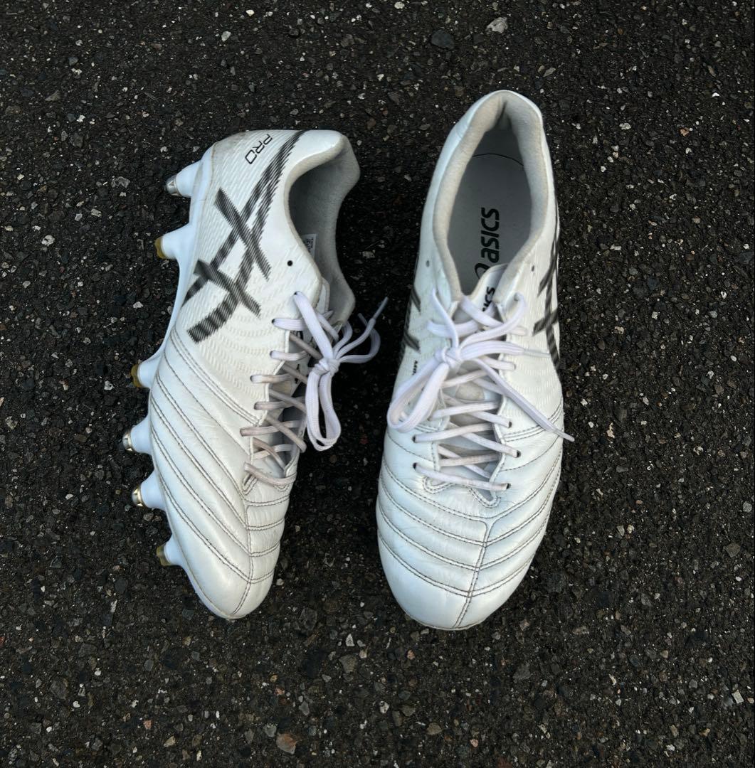 取り替え式 ASICS Gel-Resolution SG サッカースパイク