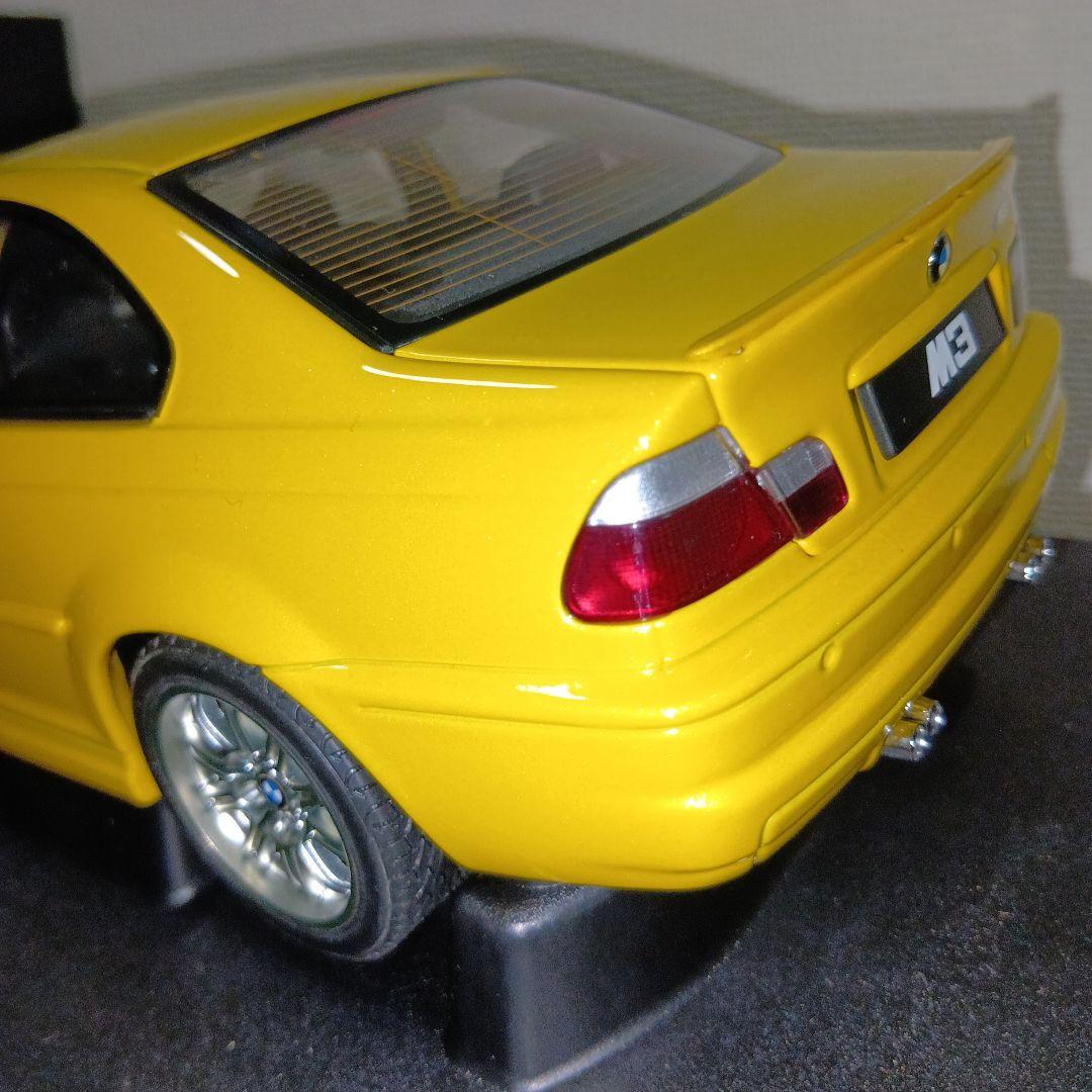 絶版AUTOart  M3 イエロー 1/18