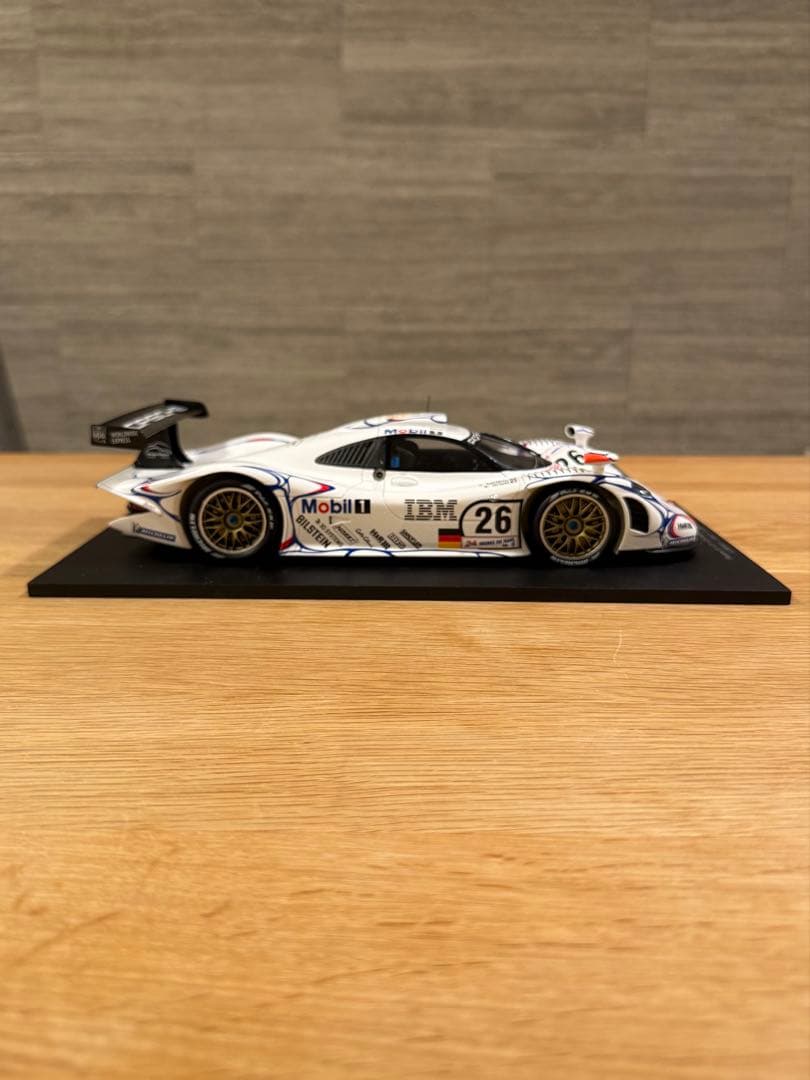 スパーク1/18 ポルシェ 911 GT1 1998 Lemans winner