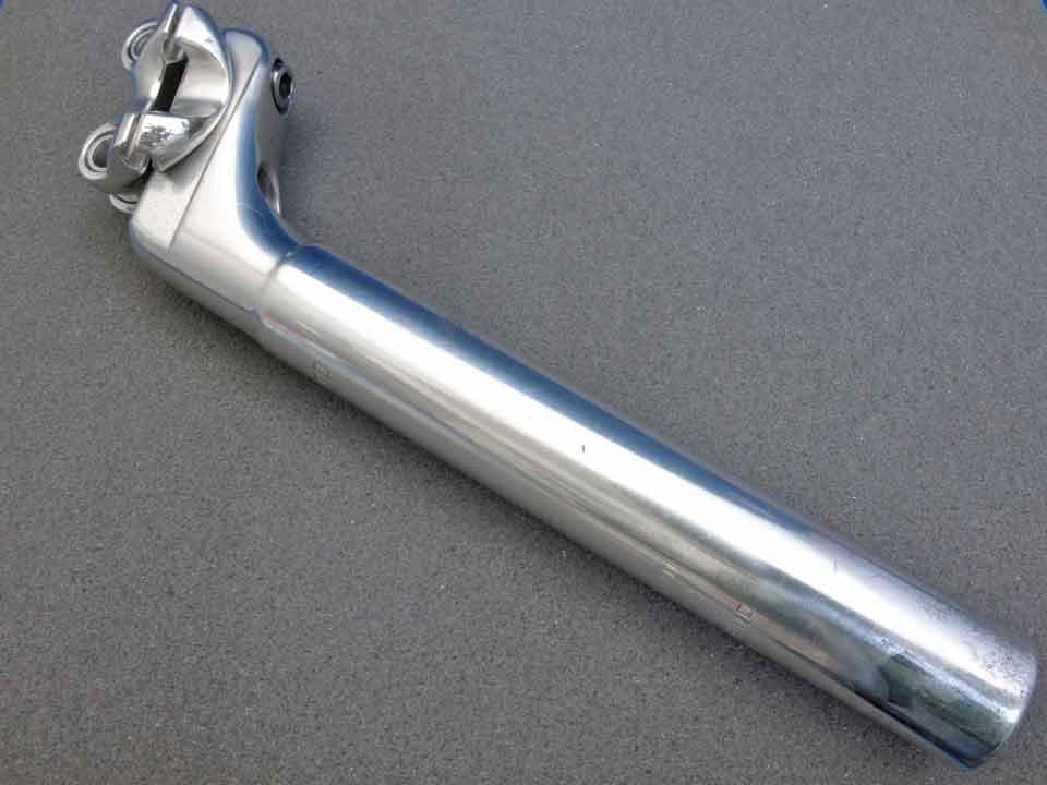 日東（NITTO）NJSシートピラー NJ-SP72 W30 φ27.0mm中古