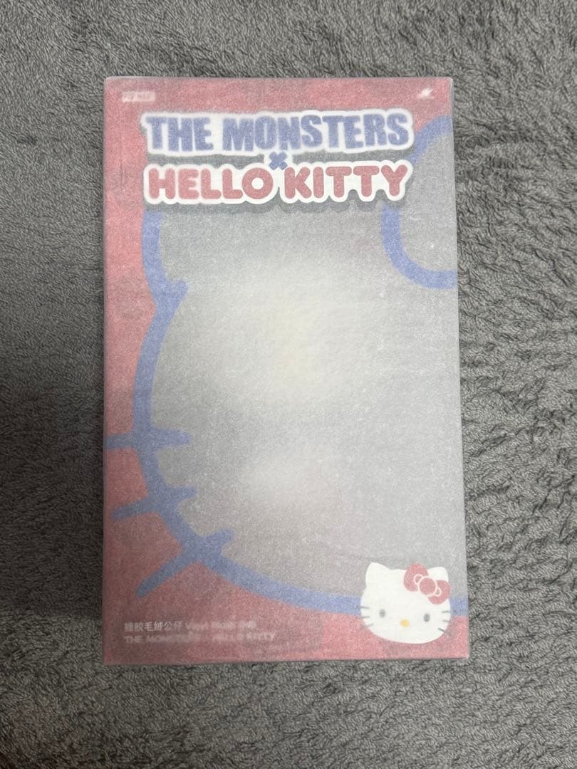 THE MONSTERS × HELLO KITTY ぬいぐるみ　ラブブ