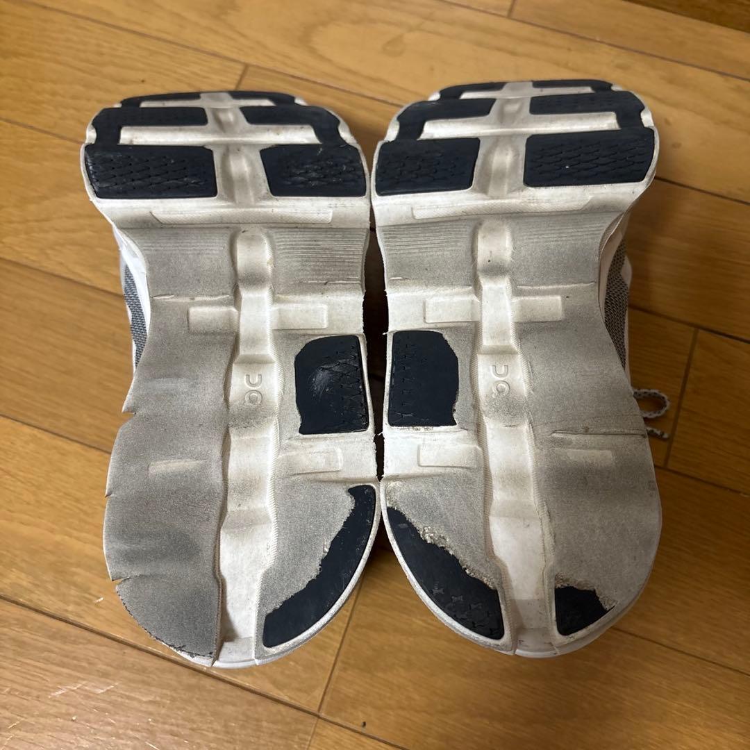On クラウドモンスター2 白 26.5cm