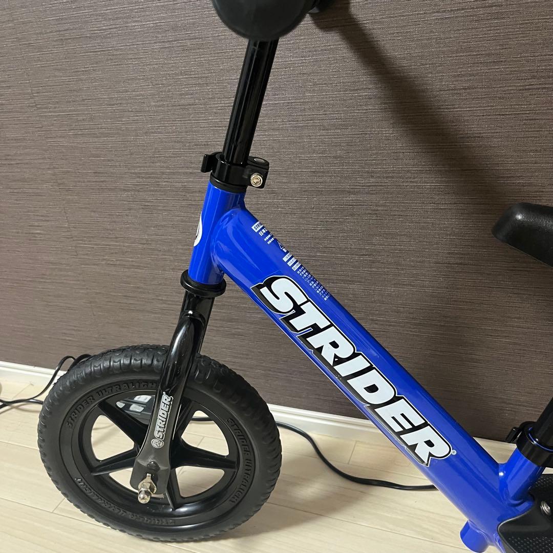 美品　STRIDER ストライダー　ブルー　12インチ　青　バランスバイク