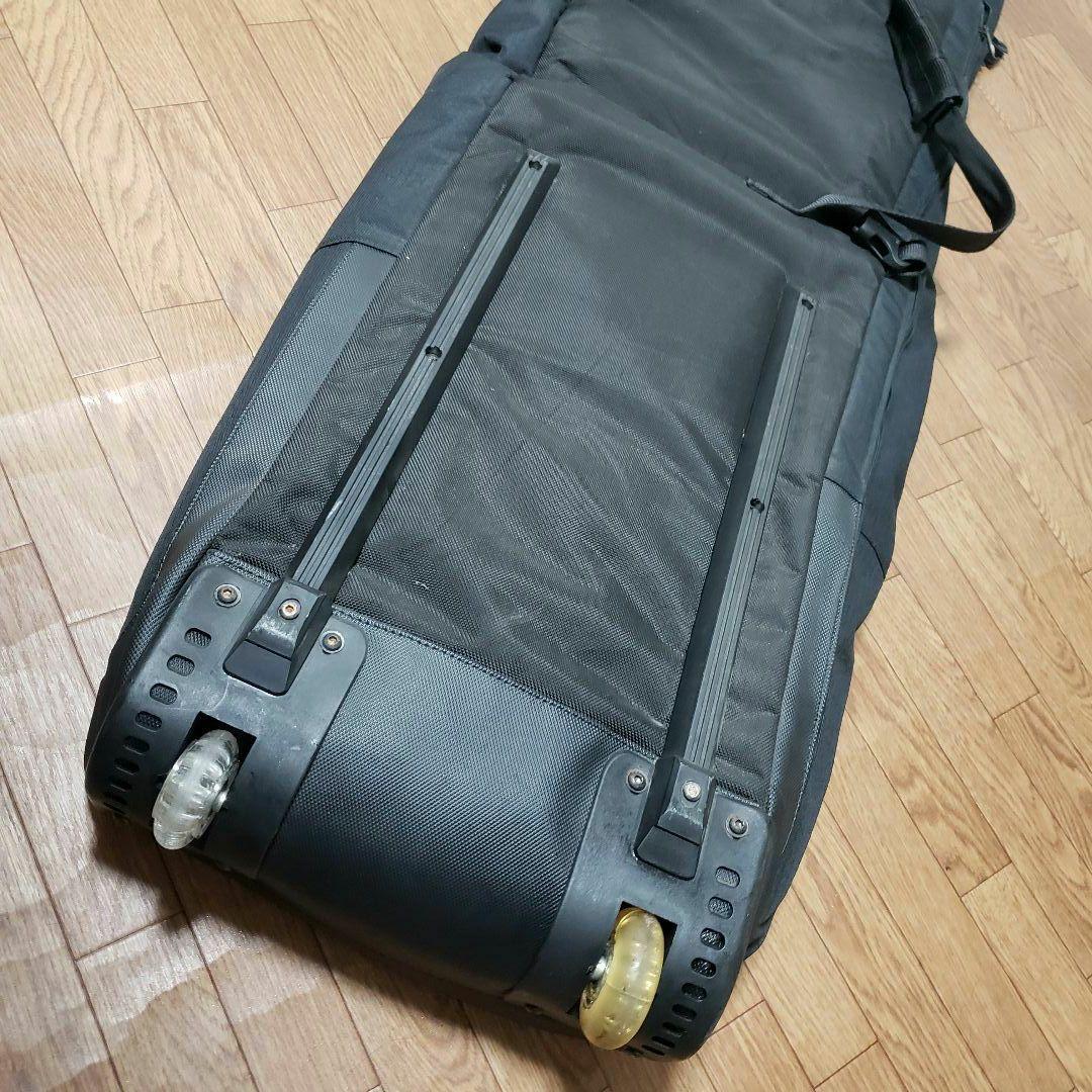 BURTON 大型キャリー型ボードケース 185cm
