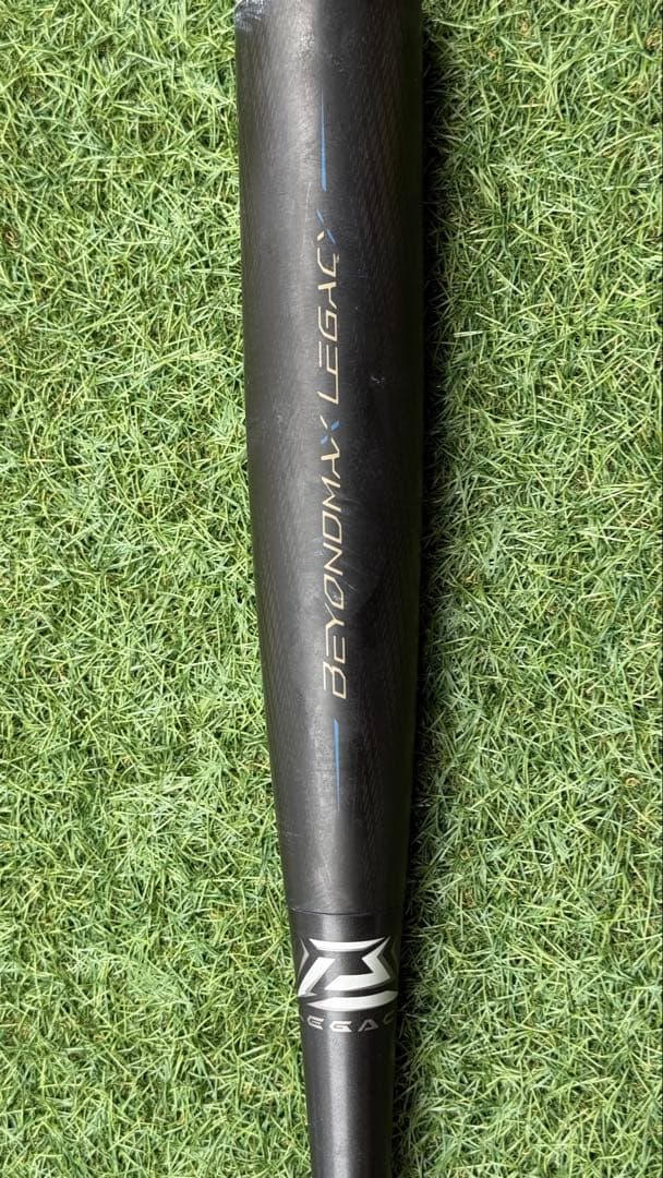 BEYONDMAX LEGACY 軟式バット 83cm/6.9oz