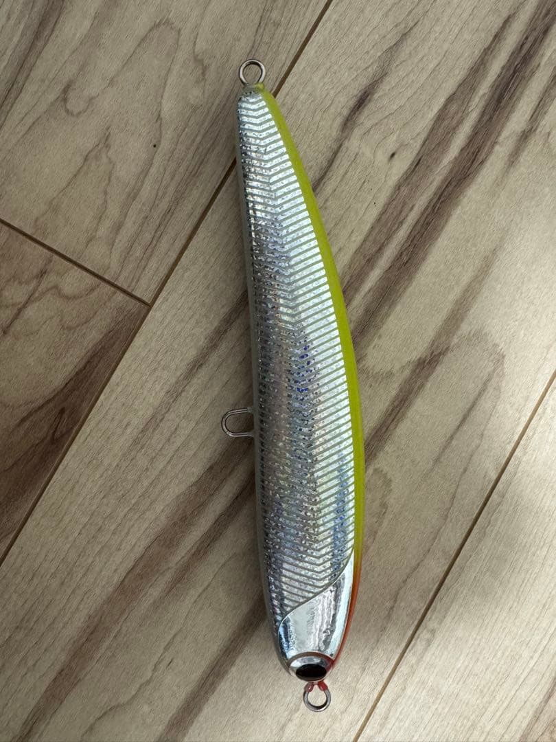 中古品　魚じゃらし工房　ラグラス210