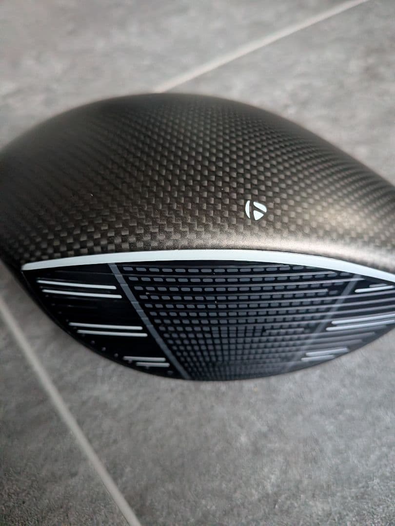 ●超美品　日本仕様●テーラーメイド　Qi4d ドライバー 9度　ヘッド