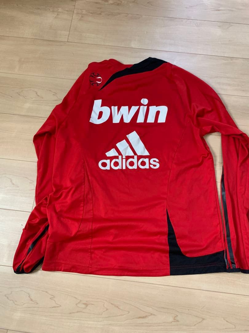 ACミラン トレーニングシャツ adidas 赤 長袖シャツ