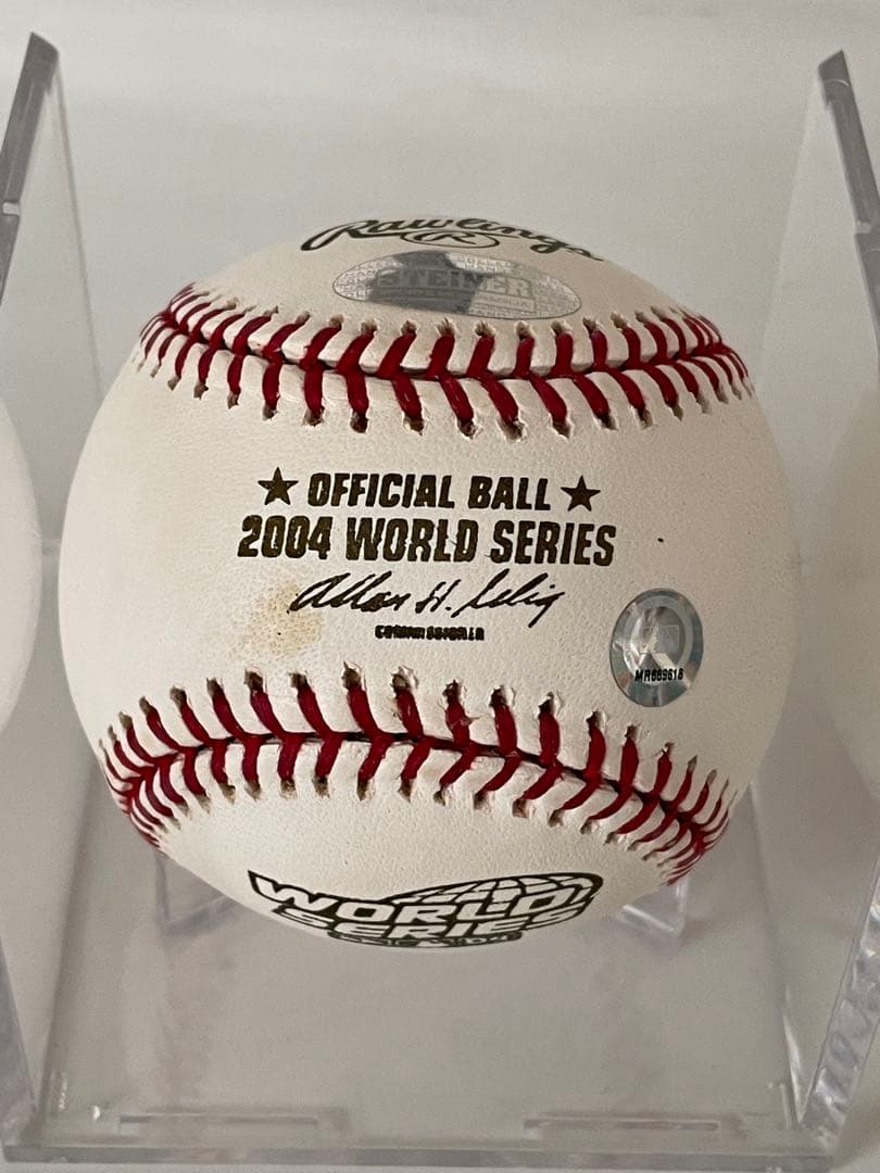 Curt Schilling サイン入り 2004年WS公式ボール