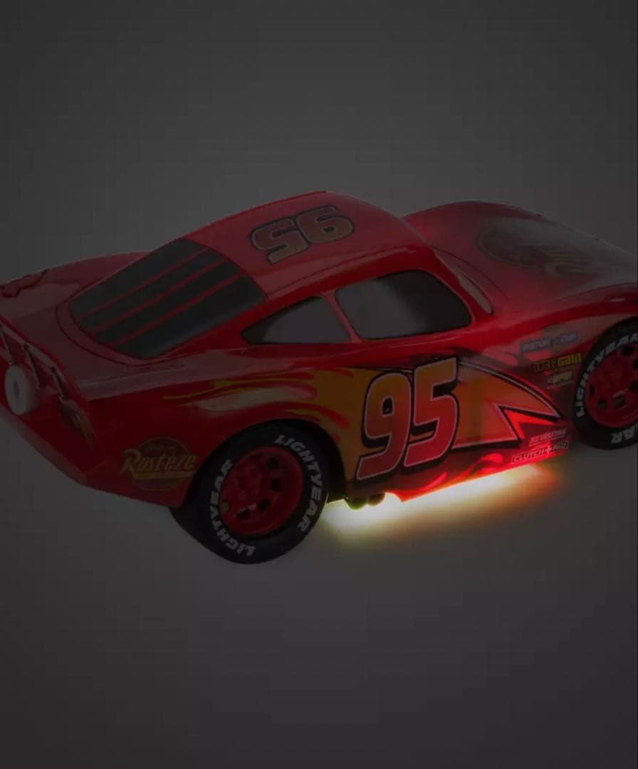 【アメリカディズニーストア公式】カーズ• マックィーン しゃぼん玉　ラジコンカー