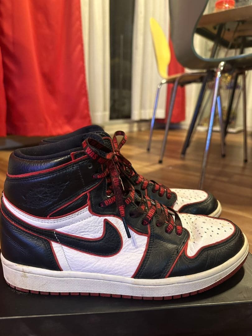 Nike エアージョーダン1