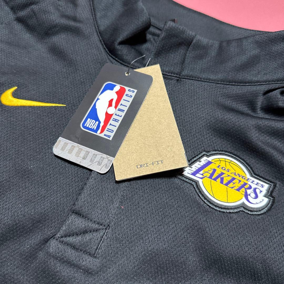Nike DRI-FIT ロサンゼルス・レイカーズ 長袖ポロシャツ