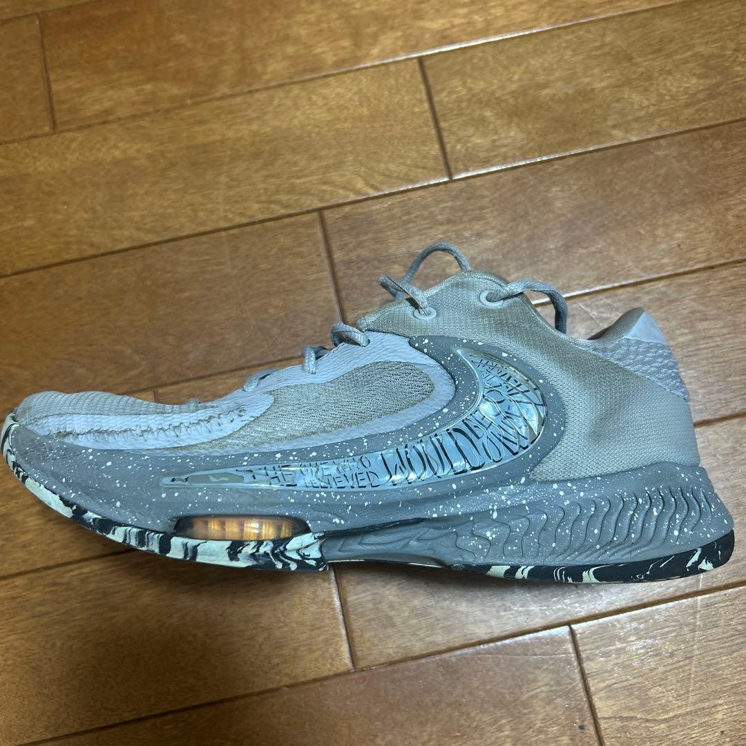 NIKE ZOOM FREAK 4 WOLF GREY 27cm 箱付き