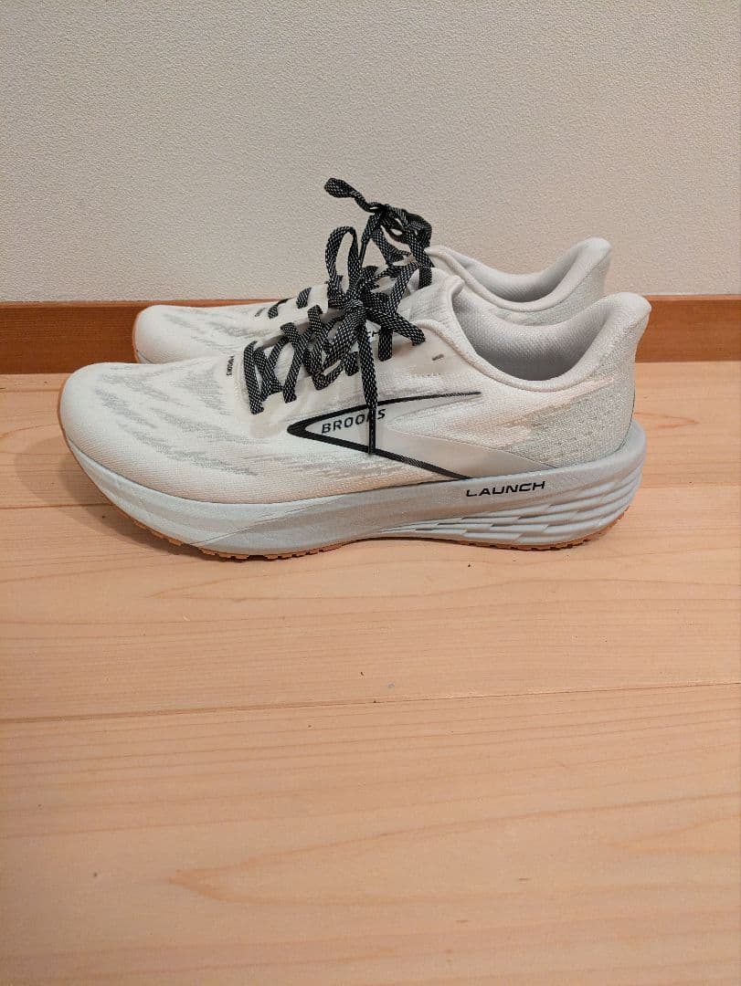 Brooks Launch 11　27.0cm