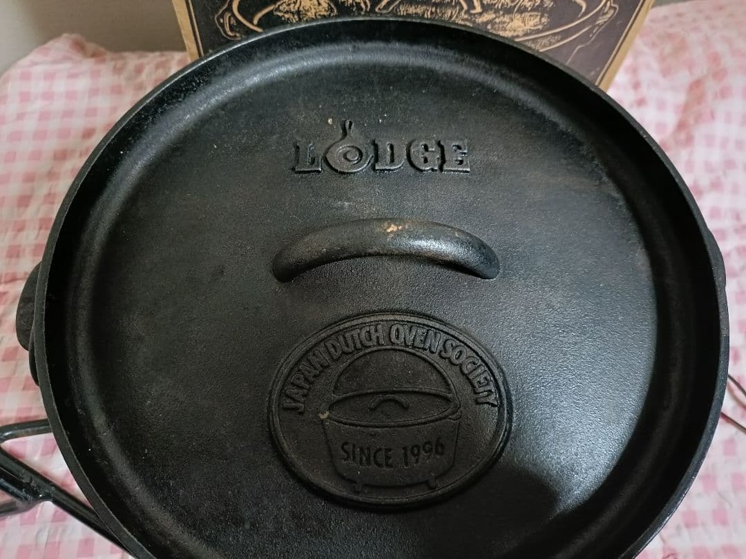 値下げ【希少日本限定モデル】LODGE ロッジ ダッチオーブン 10インチ