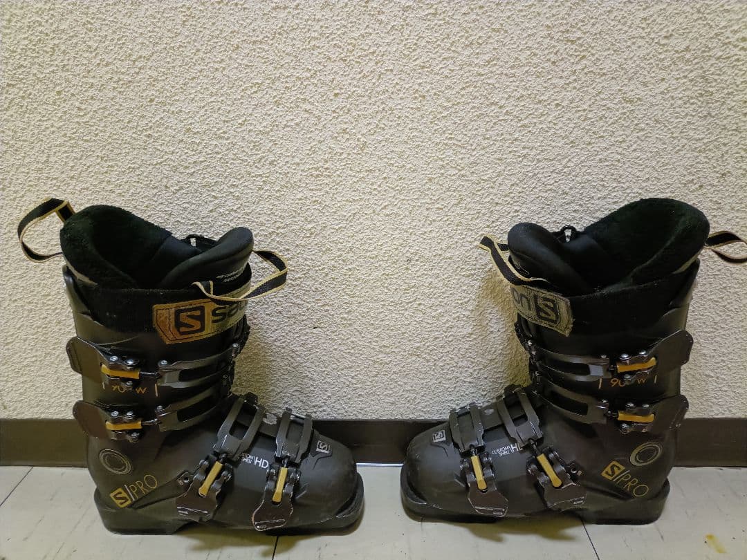 【Salomonスキー3点セット】板、ブーツ(ビンディング付)、ストック