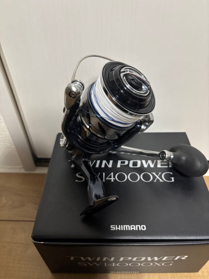 大特価！シマノ21TWIN POWER SW14000XG スピニングリール