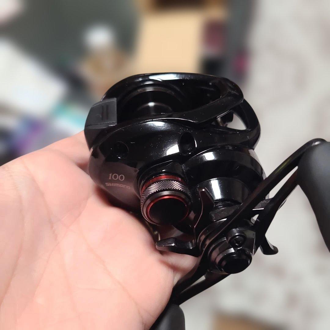 SHIMANO Scorpion DC 100リール